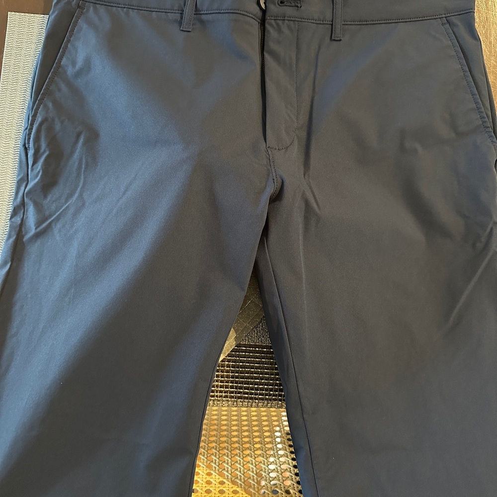 J. Crew Men's performance tech pants in Deep Navy